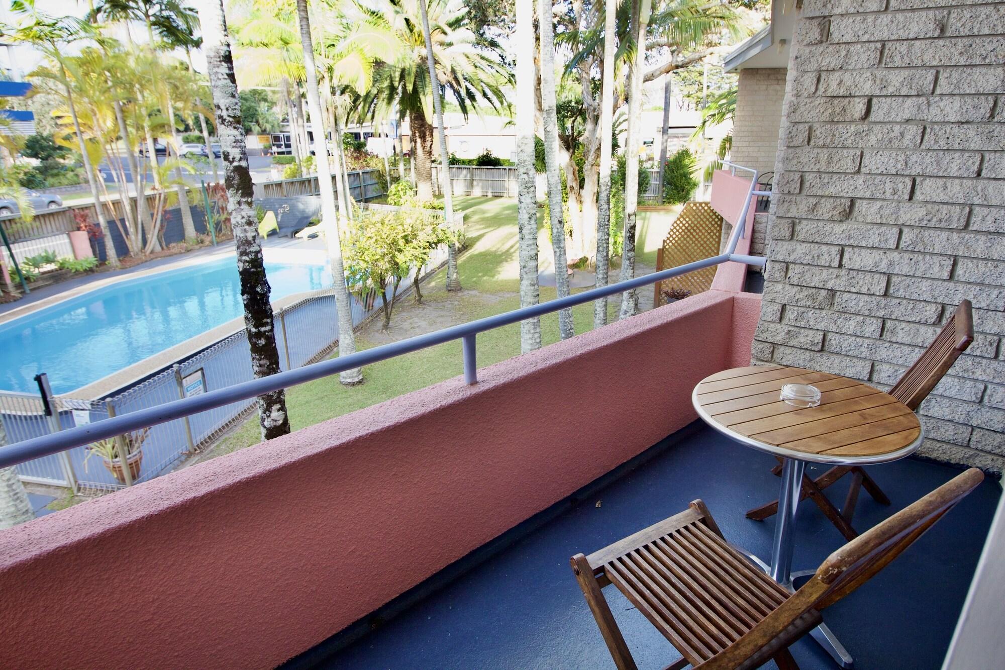 Ocean Paradise Studios & Apartments 科夫斯港 外观 照片